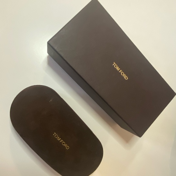 Tom Ford sunglasses case w/ box - Picture 4 of 5